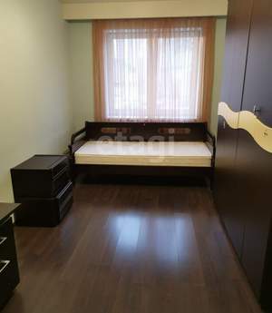 3-к квартира, вторичка, 80м2, 3/17 этаж