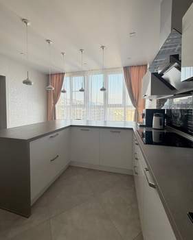 3-к квартира, вторичка, 105м2, 18/20 этаж