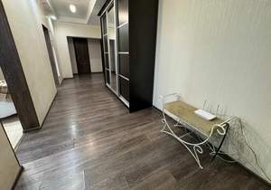 3-к квартира, вторичка, 94м2, 12/16 этаж