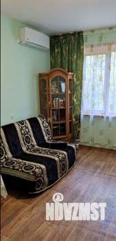 2-к квартира, вторичка, 52м2, 1/9 этаж