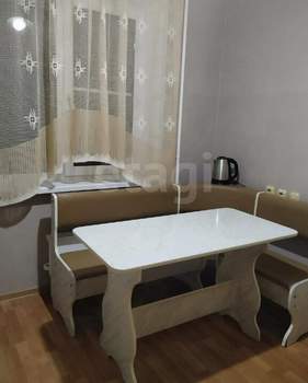 2-к квартира, вторичка, 53м2, 1/9 этаж