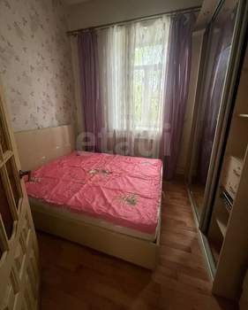 5-к квартира, вторичка, 61м2, 1/2 этаж