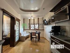 2-к квартира, вторичка, 72м2, 11/17 этаж