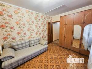 2-к квартира, вторичка, 52м2, 1/9 этаж