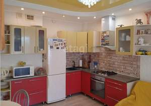 2-к квартира, вторичка, 65м2, 3/3 этаж