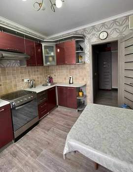 2-к квартира, вторичка, 64м2, 7/9 этаж