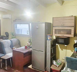 3-к квартира, вторичка, 70м2, 1/1 этаж