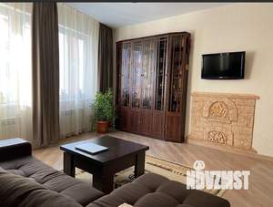 2-к квартира, вторичка, 61м2, 2/4 этаж