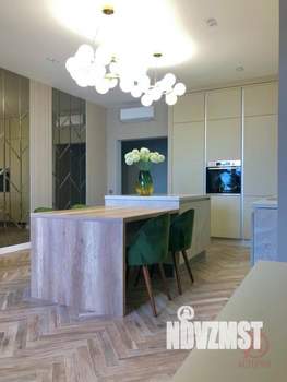 3-к квартира, вторичка, 110м2, 13/18 этаж