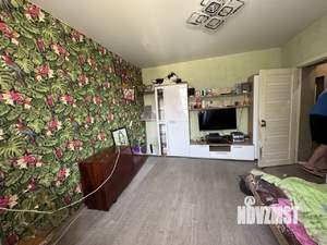 3-к квартира, вторичка, 63м2, 1/2 этаж