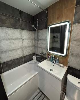 1-к квартира, вторичка, 40м2, 9/9 этаж