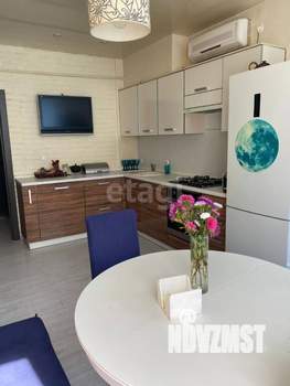 2-к квартира, вторичка, 79м2, 1/5 этаж