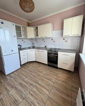 3-к квартира, вторичка, 63м2, 7/9 этаж