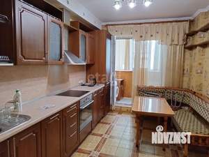 3-к квартира, вторичка, 80м2, 1/17 этаж