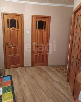 3-к квартира, вторичка, 64м2, 2/9 этаж