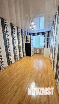3-к квартира, вторичка, 57м2, 5/5 этаж