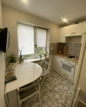 2-к квартира, вторичка, 49м2, 5/5 этаж