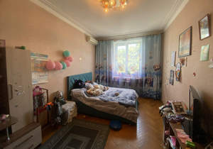 3-к квартира, вторичка, 70м2, 3/5 этаж