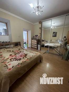 3-к квартира, вторичка, 72м2, 1/1 этаж