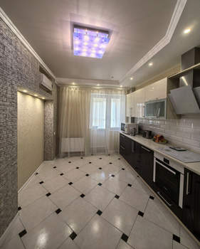 2-к квартира, вторичка, 70м2, 14/16 этаж