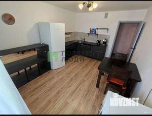 2-к квартира, вторичка, 61м2, 12/16 этаж