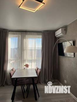 2-к квартира, вторичка, 56м2, 8/24 этаж