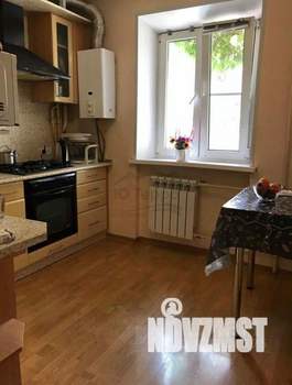 3-к квартира, вторичка, 66м2, 2/5 этаж