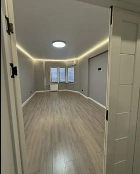 2-к квартира, вторичка, 71м2, 9/17 этаж