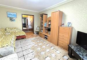 3-к квартира, вторичка, 62м2, 8/10 этаж