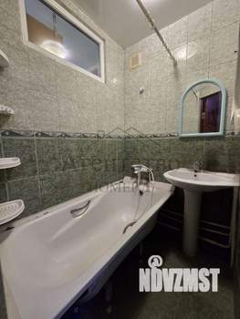 3-к квартира, вторичка, 64м2, 5/5 этаж