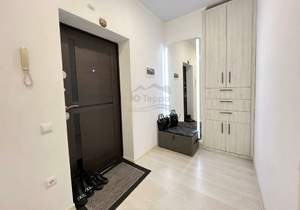 3-к квартира, вторичка, 74м2, 5/17 этаж