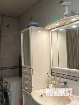 4-к квартира, вторичка, 140м2, 3/9 этаж