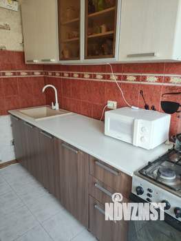 3-к квартира, вторичка, 63м2, 8/10 этаж