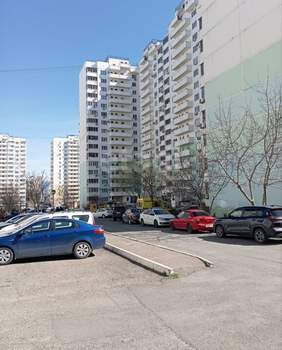 Студия квартира, вторичка, 13м2, 1/16 этаж