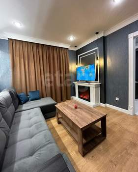 2-к квартира, вторичка, 102м2, 1/4 этаж