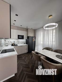 3-к квартира, вторичка, 98м2, 10/23 этаж