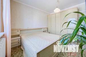 2-к квартира, вторичка, 52м2, 9/9 этаж