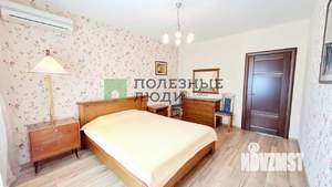 3-к квартира, вторичка, 90м2, 8/9 этаж