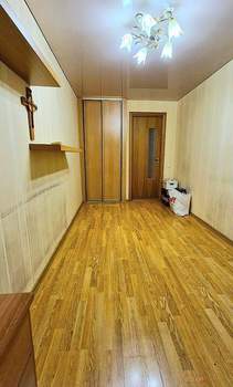 3-к квартира, вторичка, 57м2, 5/5 этаж