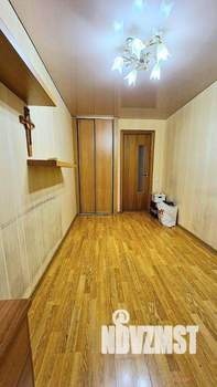 3-к квартира, вторичка, 57м2, 5/5 этаж