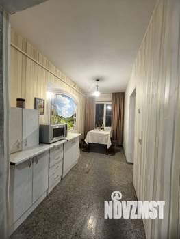 3-к квартира, вторичка, 77м2, 1/2 этаж