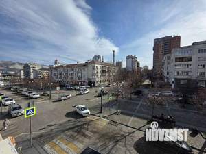 2-к квартира, вторичка, 60м2, 3/4 этаж