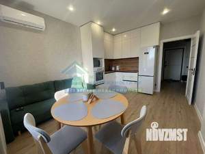 1-к квартира, вторичка, 42м2, 7/25 этаж
