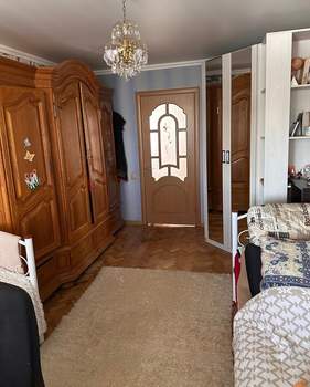 3-к квартира, вторичка, 64м2, 5/5 этаж