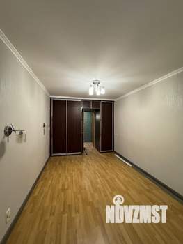 3-к квартира, вторичка, 65м2, 5/5 этаж