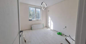 2-к квартира, вторичка, 65м2, 1/3 этаж