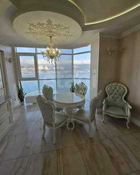 3-к квартира, вторичка, 108м2, 17/20 этаж