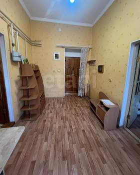 5-к квартира, вторичка, 61м2, 1/2 этаж