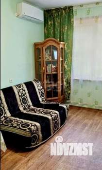 2-к квартира, вторичка, 52м2, 1/9 этаж