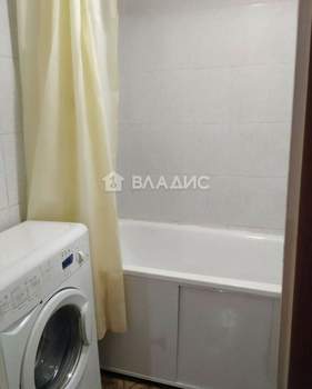 2-к квартира, вторичка, 52м2, 1/9 этаж